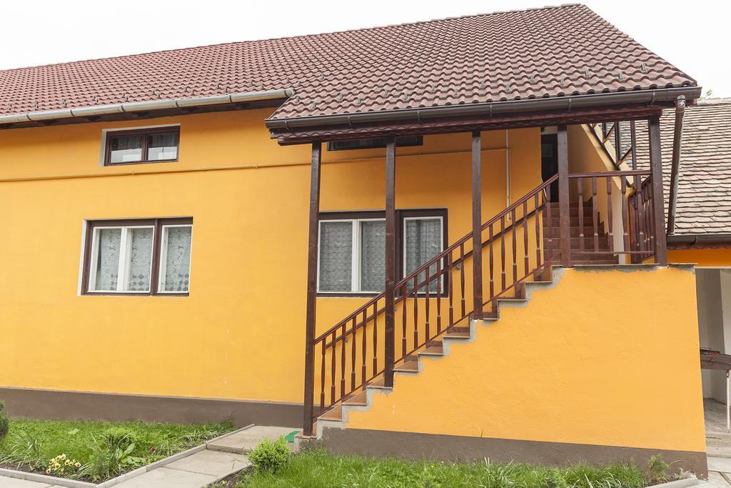 Pensiunea Radu Cisnadie Exterior photo